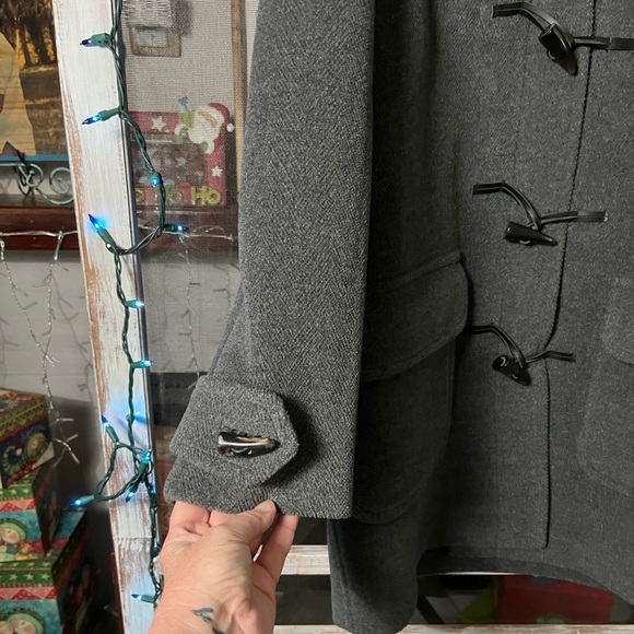 Burberry Toggle Grey Wool Coat - Picture 2 of 15
